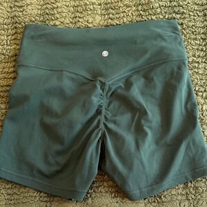 CRZ Yoga Secretsculpt Butterlift High Waist Scrunch Butter Shorts 4 inch